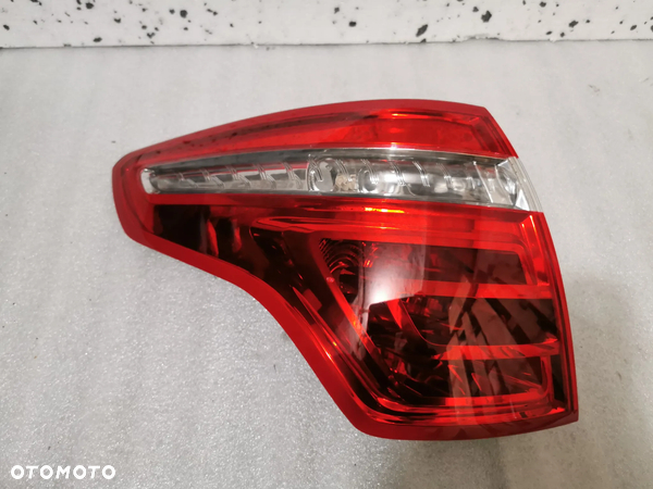 Citroen C4 Picasso Lampa lewy tył lewa
