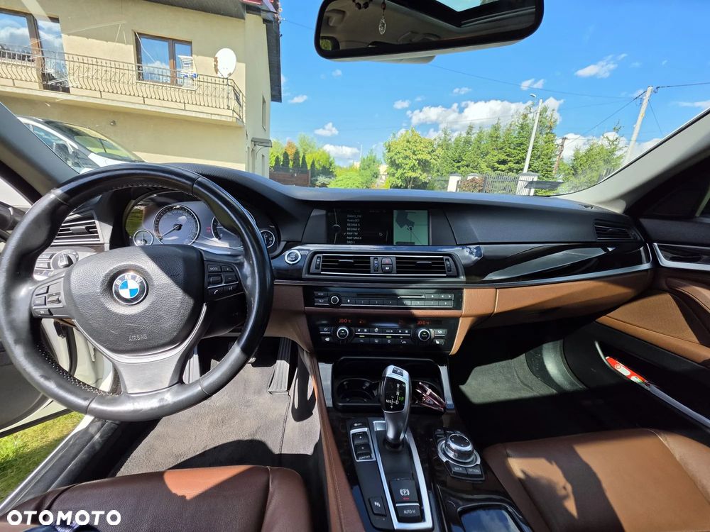 BMW Seria 5 520d - 20