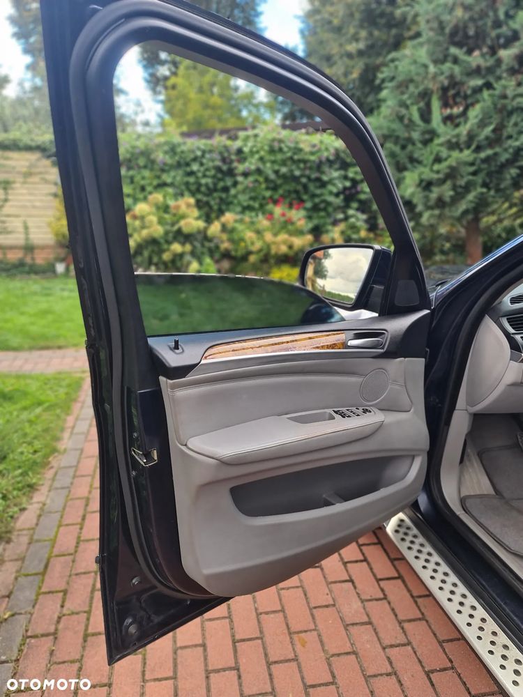 BMW X5 xDrive30d - 25