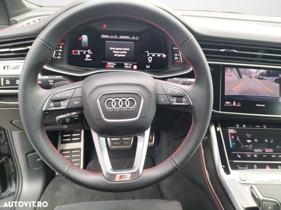 Audi Q7 - 4