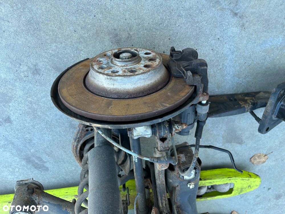 VW TIGUAN II 4X4 ZAWIESZENIE TYŁ KOMPLETNE - 13