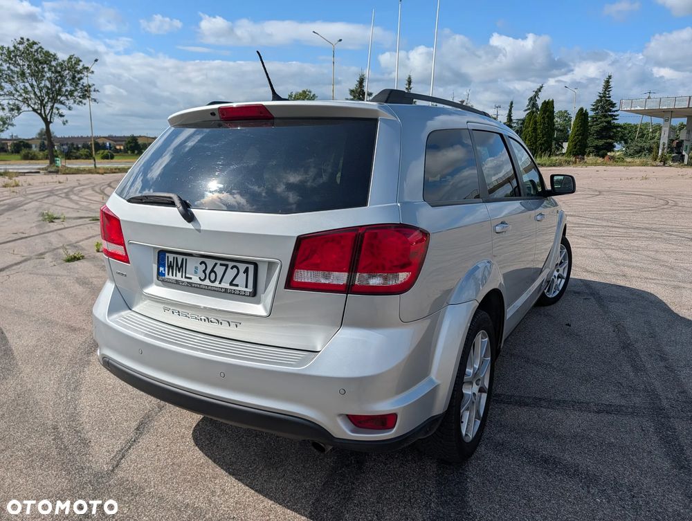 Fiat Freemont 2.0 Multijet 16V DPF Automatik Allrad Lounge - 4