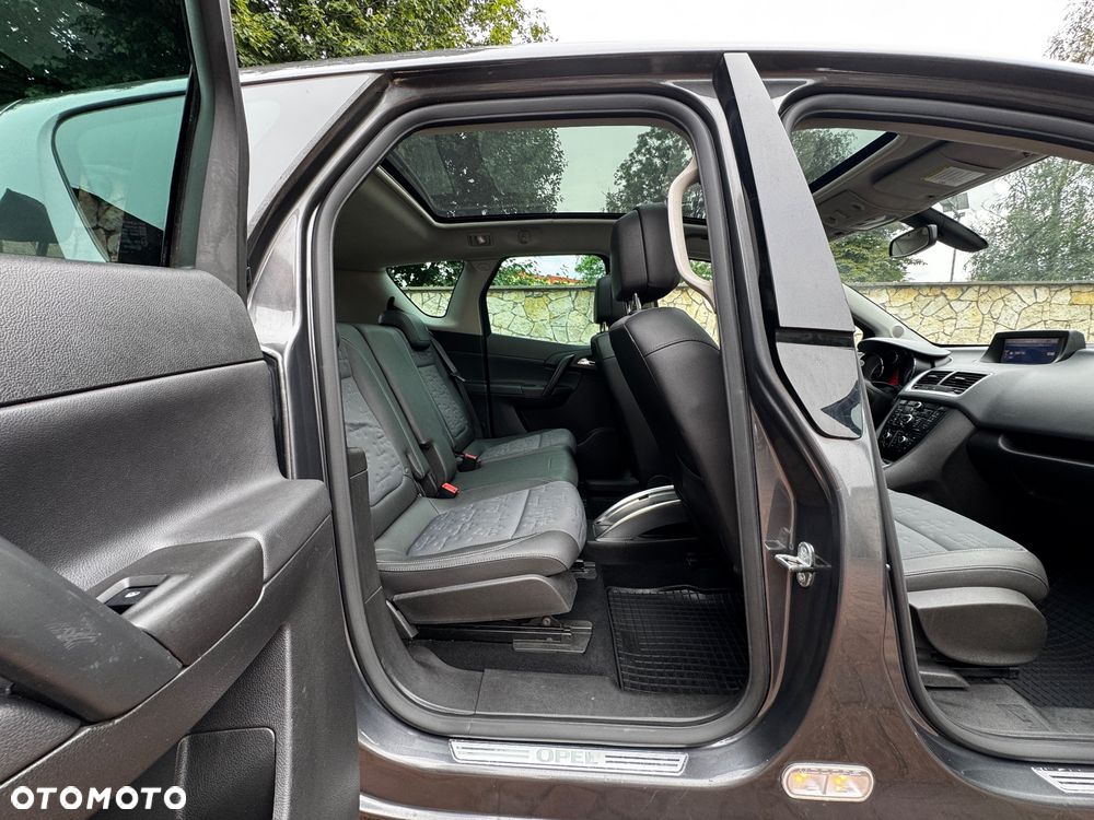 Opel Meriva 1.4 T Cosmo - 25