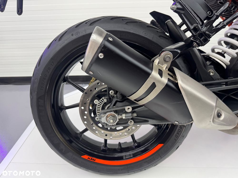 KTM Duke - 18