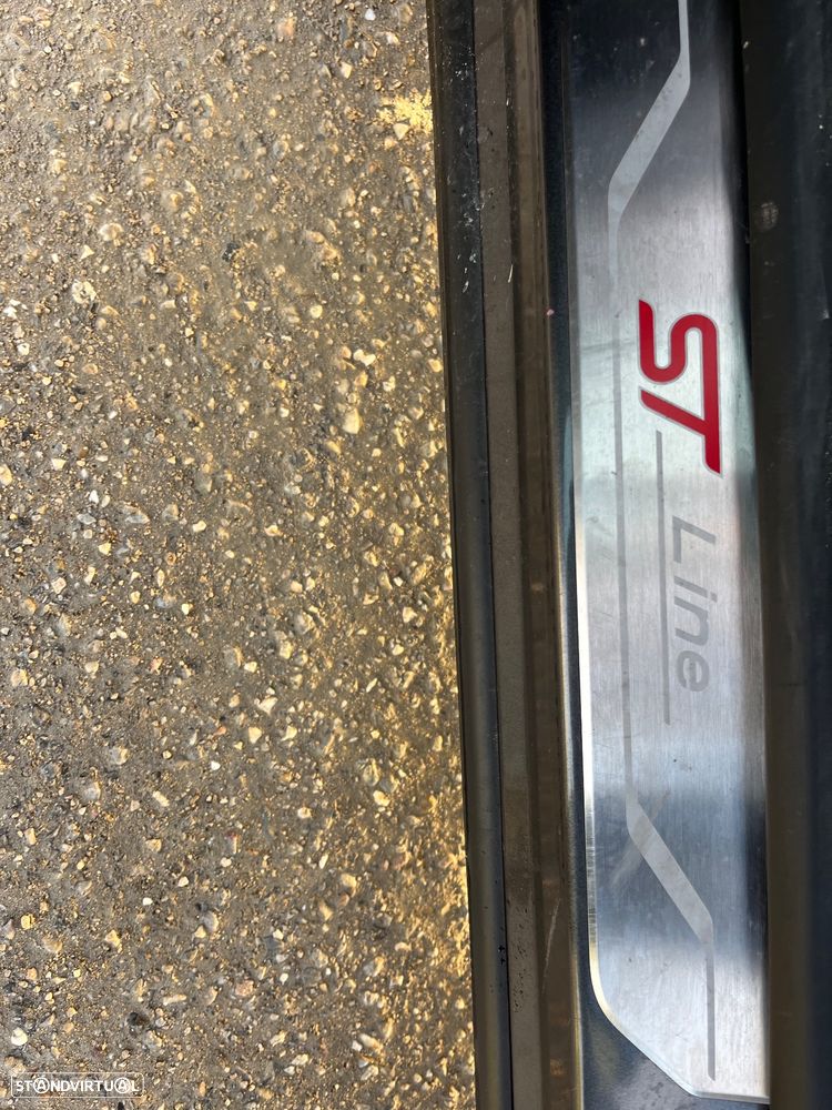 Ford Puma 1.0 EcoBoost MHEV ST-Line - 11