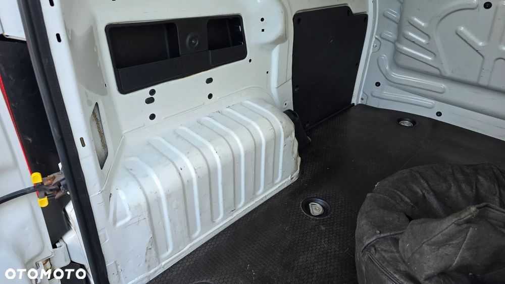 Fiat Fiorino - 15
