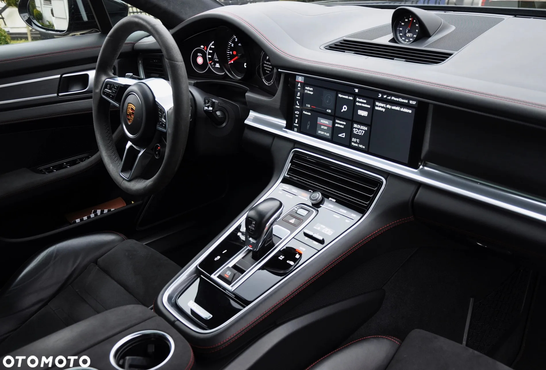 Porsche Panamera GTS GPF - 9