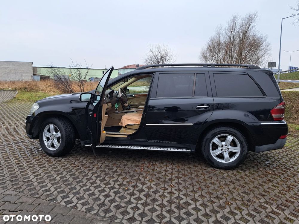 Mercedes-Benz GL 320 CDI - 15