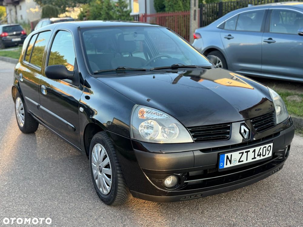 Renault Clio 1.2 16V Emotion - 27