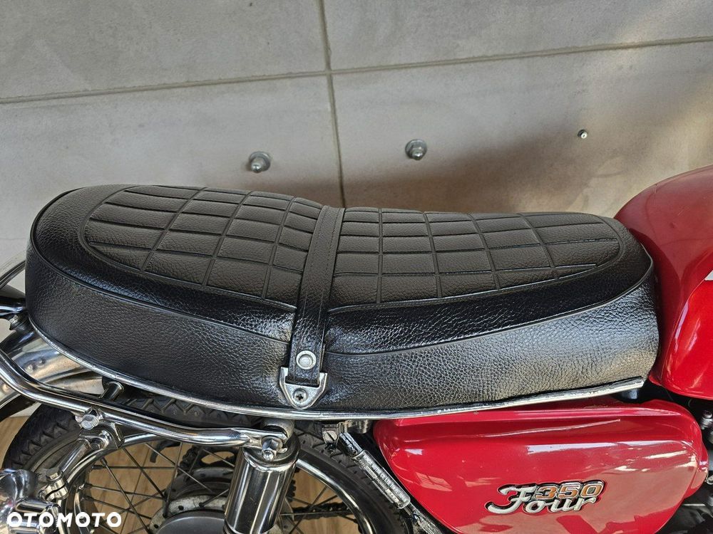 Honda CB - 8