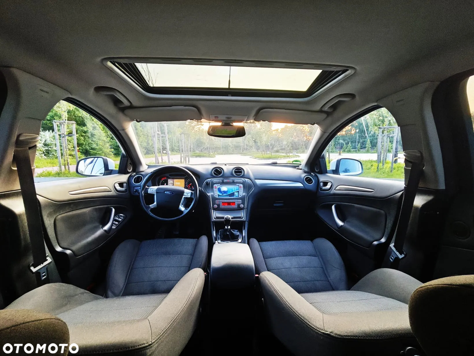 Ford Mondeo 2.0 TDCI ECOnetic Business Edition - 18