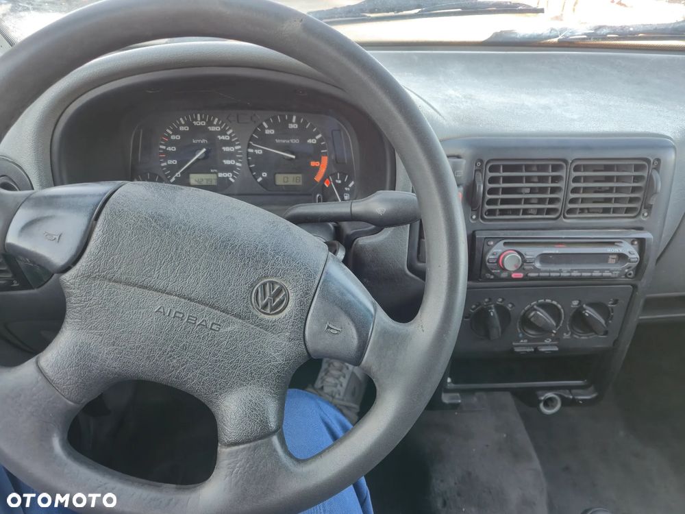 Volkswagen Caddy - 6