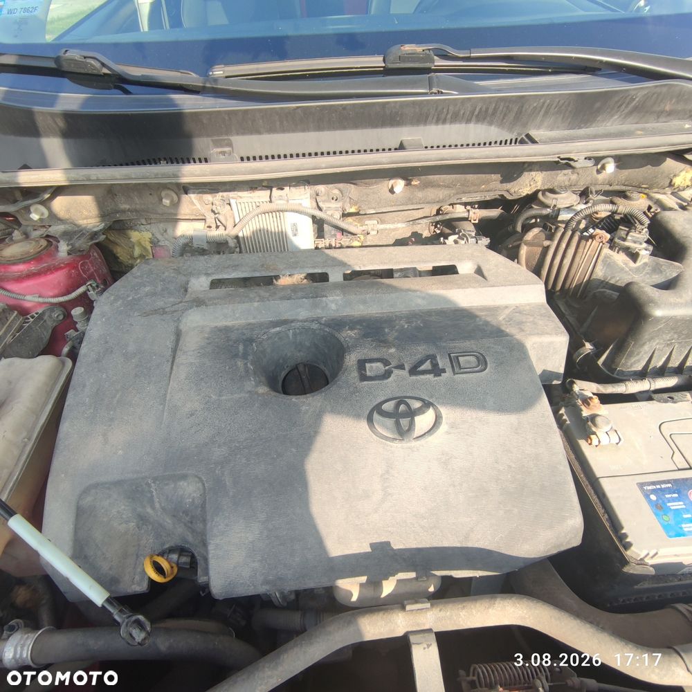 Toyota RAV4 - 8