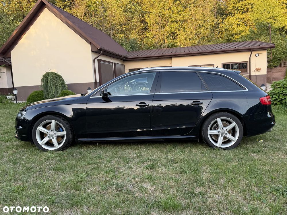 Audi A4 Avant 2.0 TDI DPF clean diesel multitronic S line Sportpaket - 6