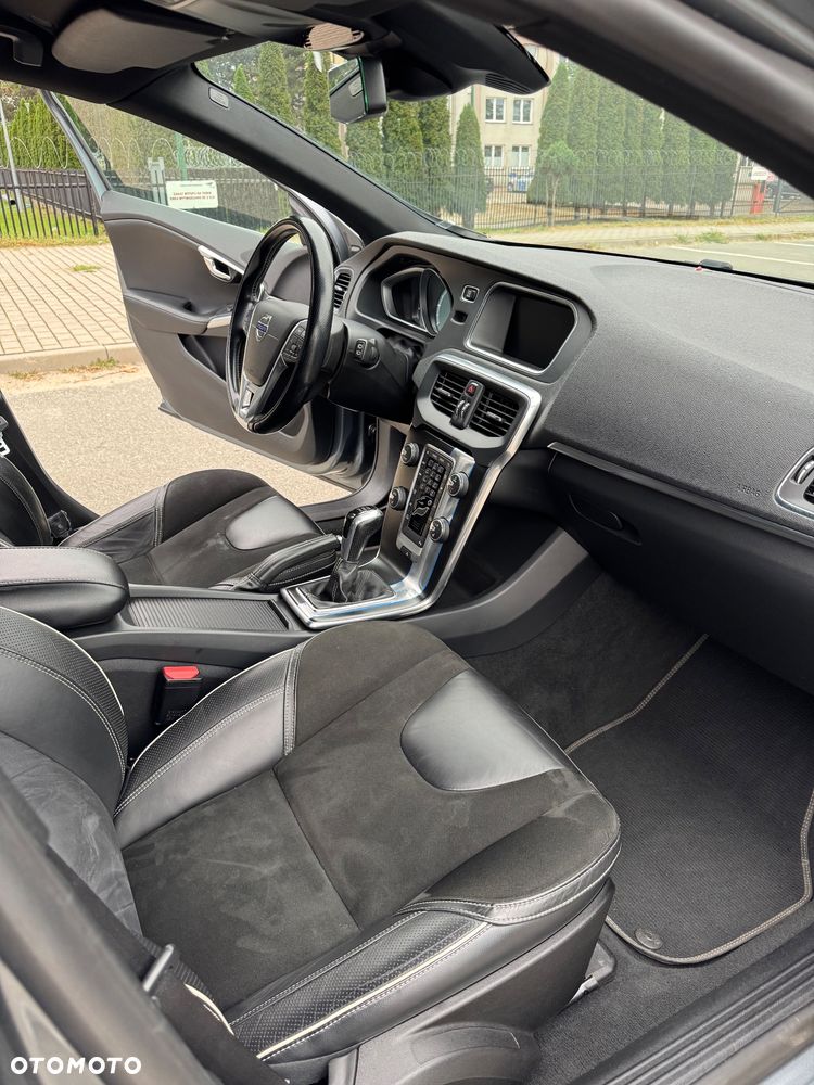 Volvo V40 - 10