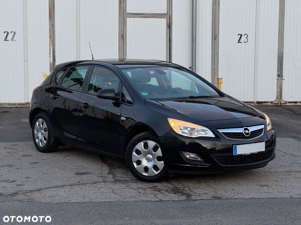 Opel Astra 1.6 Exklusiv - 5