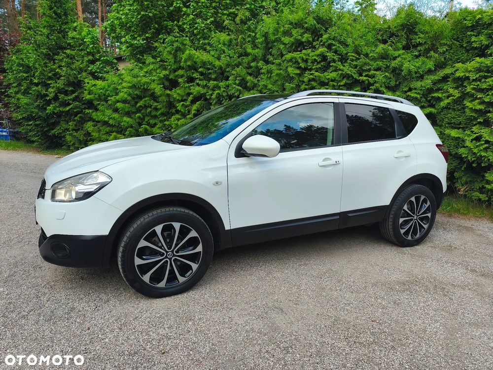 Nissan Qashqai 2.0 dCi 4 x 4 DPF tekna - 5
