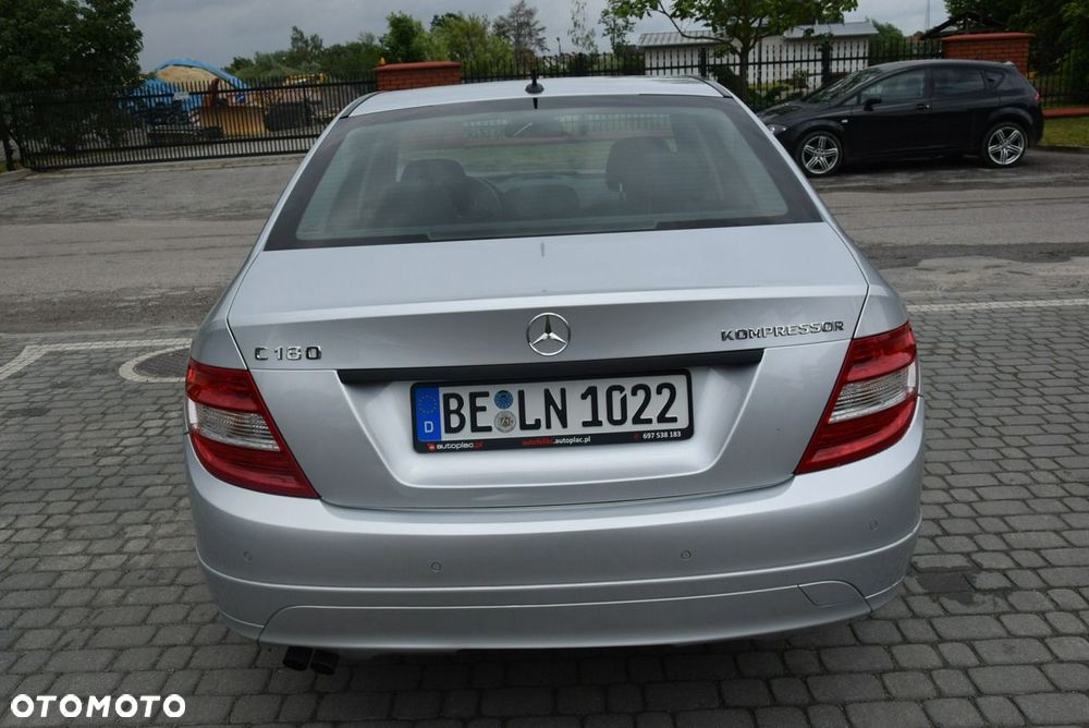 Mercedes-Benz Klasa C 180 Kompressor Automatik Classic - 15