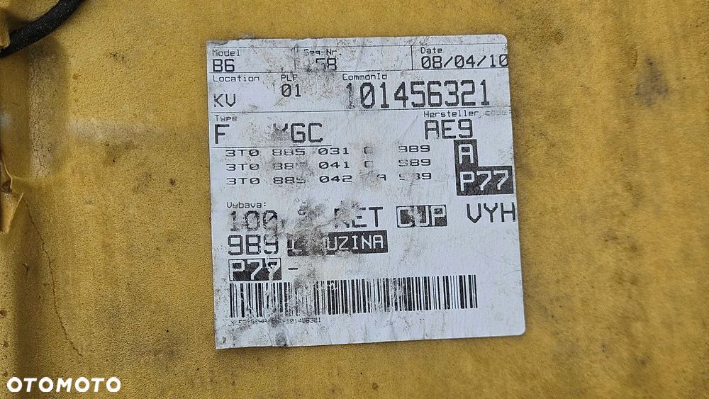 Kanapa Siedzisko Oparcie Welur Podłokietnik Uchwyt Napoje Cupholder Grzane Podgrzewane Skoda Superb II 2 - 36