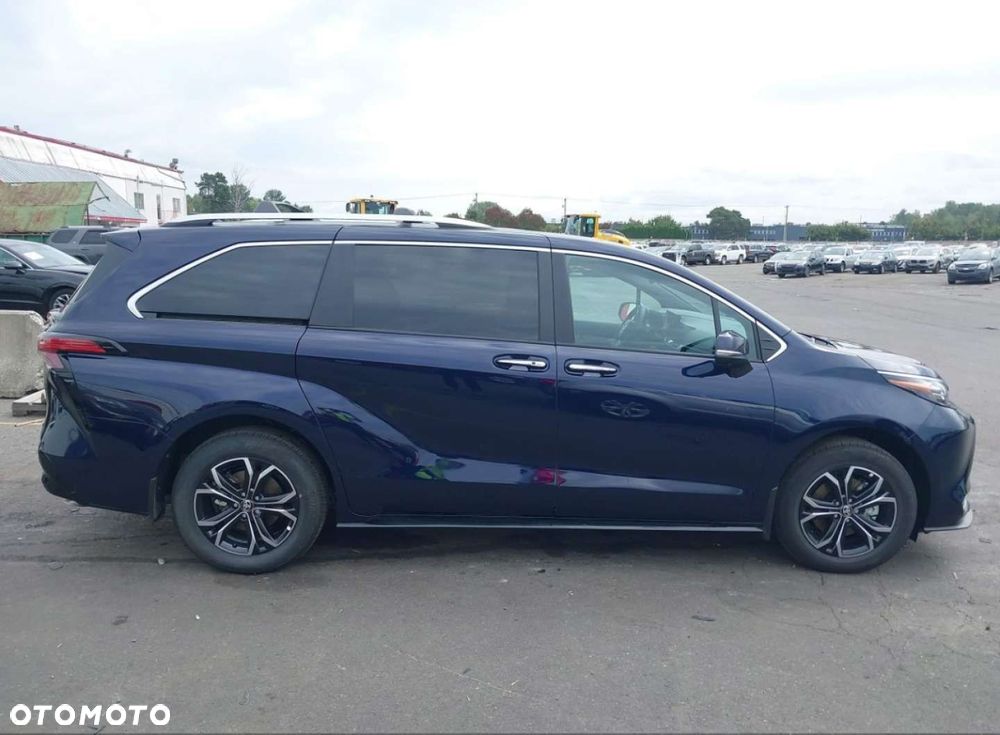 Toyota Sienna 2026 photo 4