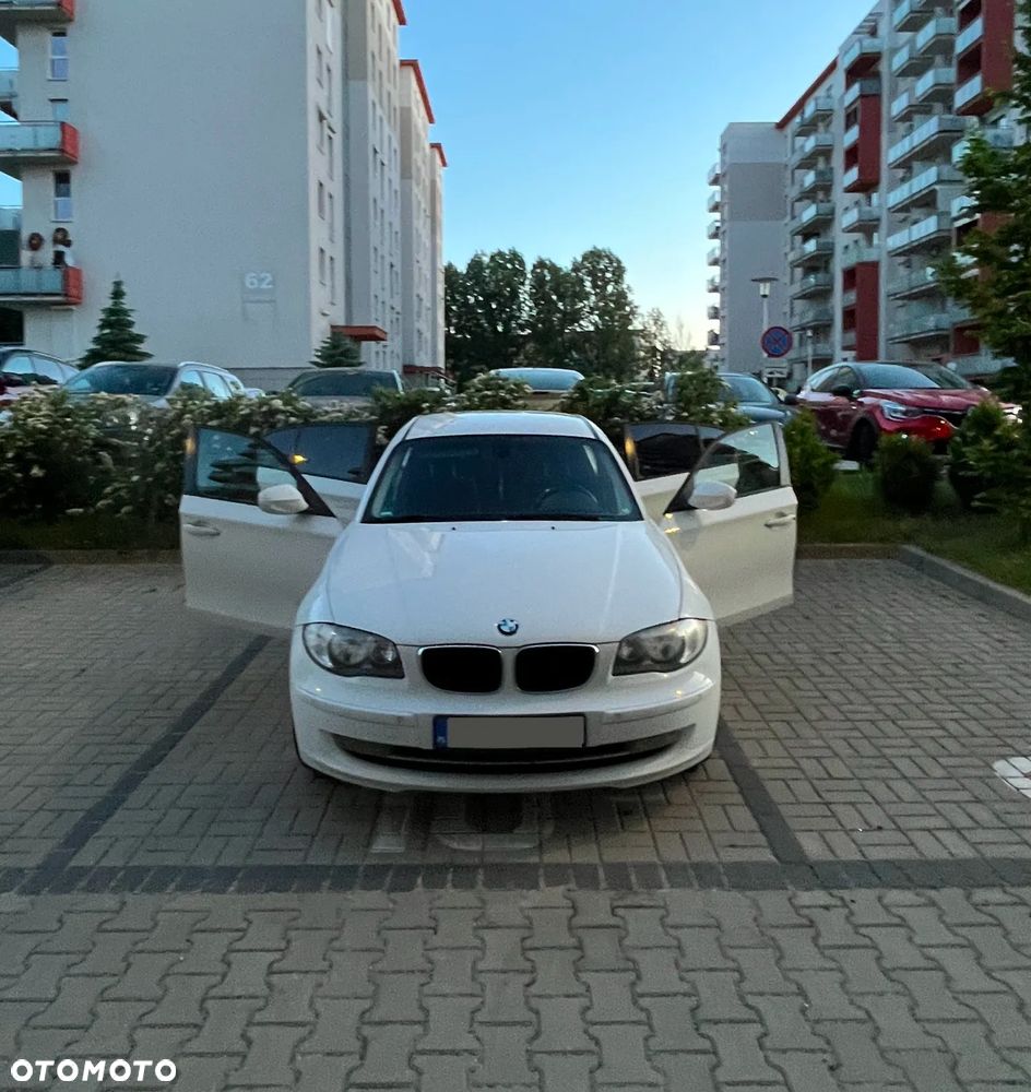 BMW Seria 1 116d - 1