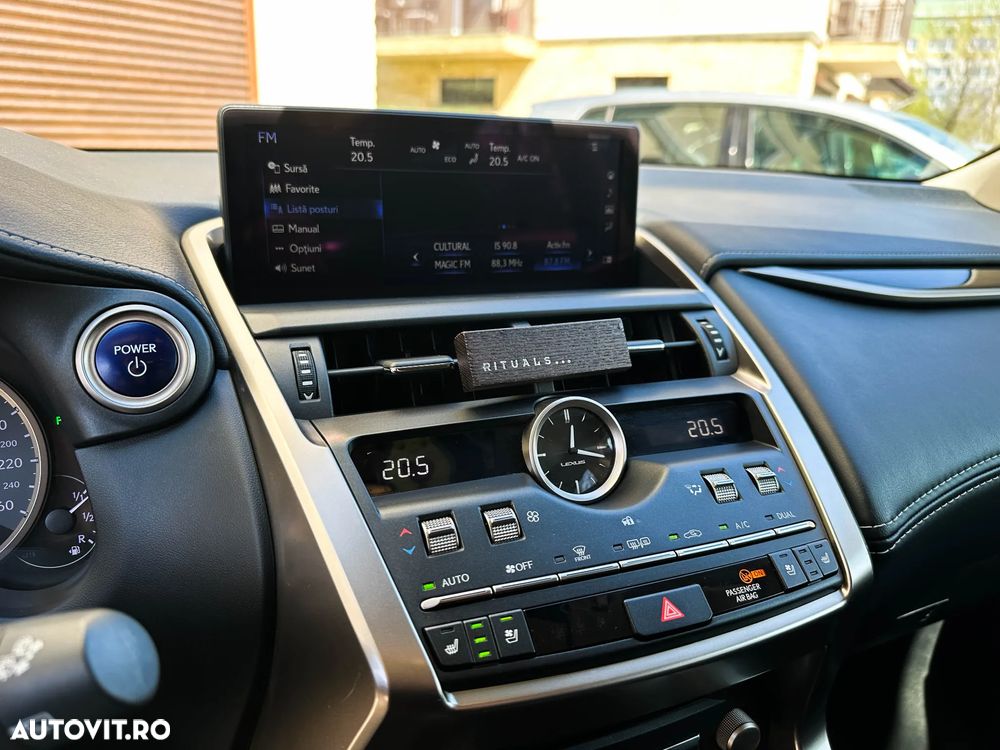 Lexus Seria NX 300h E-FOUR Executive-Line - 11