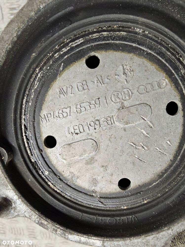 łapa poduszka silnika audi a8 d3 w12 6.0 4e0199381 - 4