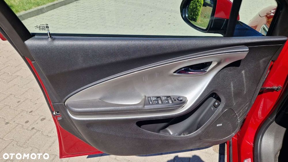 Opel Ampera - 10