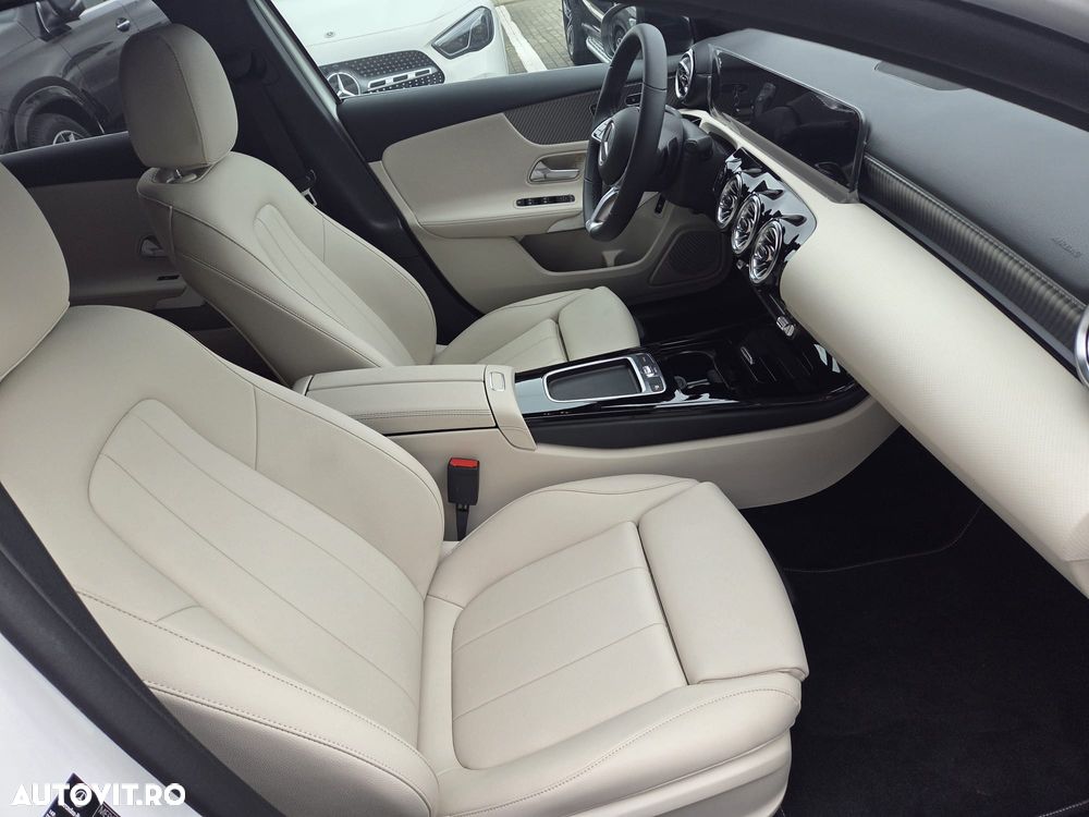 Mercedes-Benz A 250 e 8G-DCT Progressive Advanced - 23