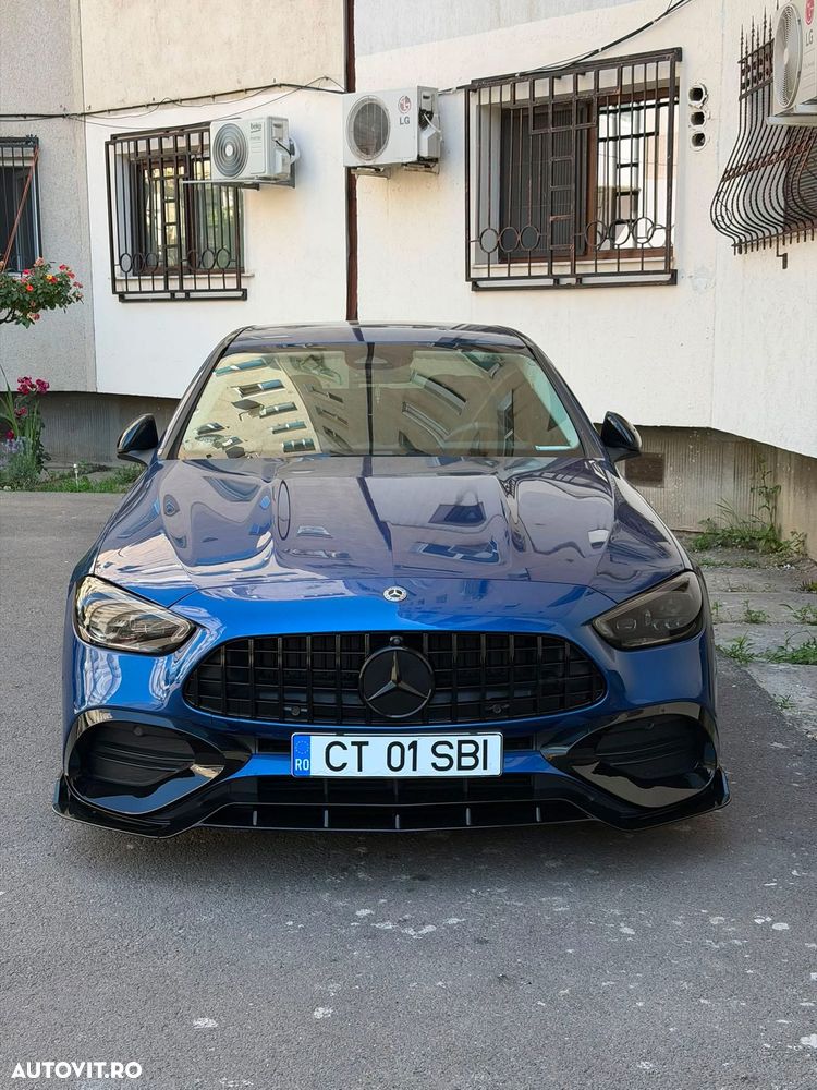 MERCEDES-BENZ Clasa C