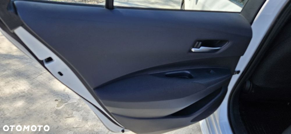 Toyota Corolla 1.8 Hybrid GPF Comfort - 27