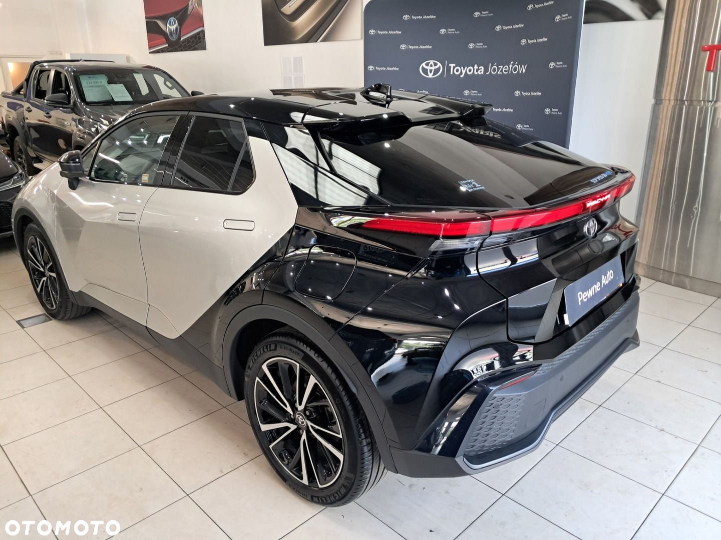 Toyota C-HR - 2