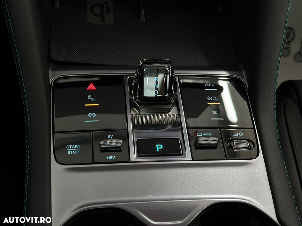 Byd Seal U DM-i PHEV Boost - 10
