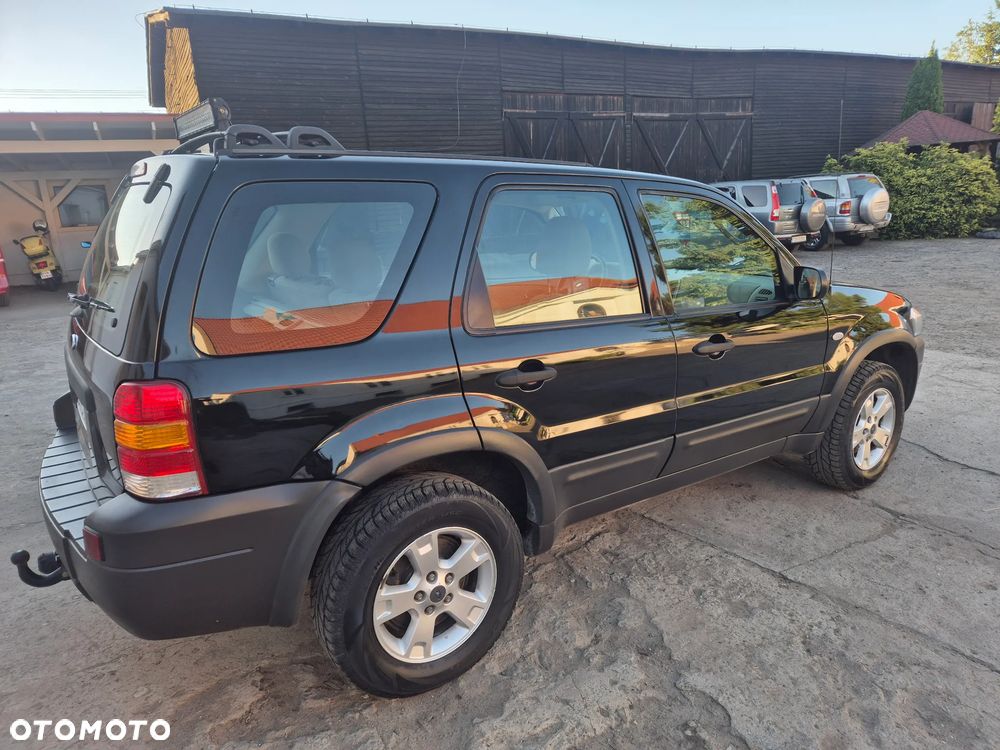 Ford Maverick 2.3 - 11