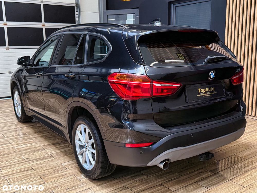 BMW X1 sDrive18d - 10