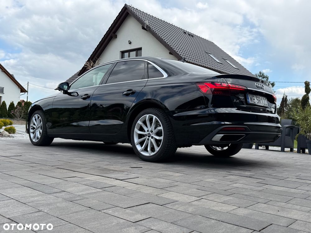 Audi A4 Limousine - 11