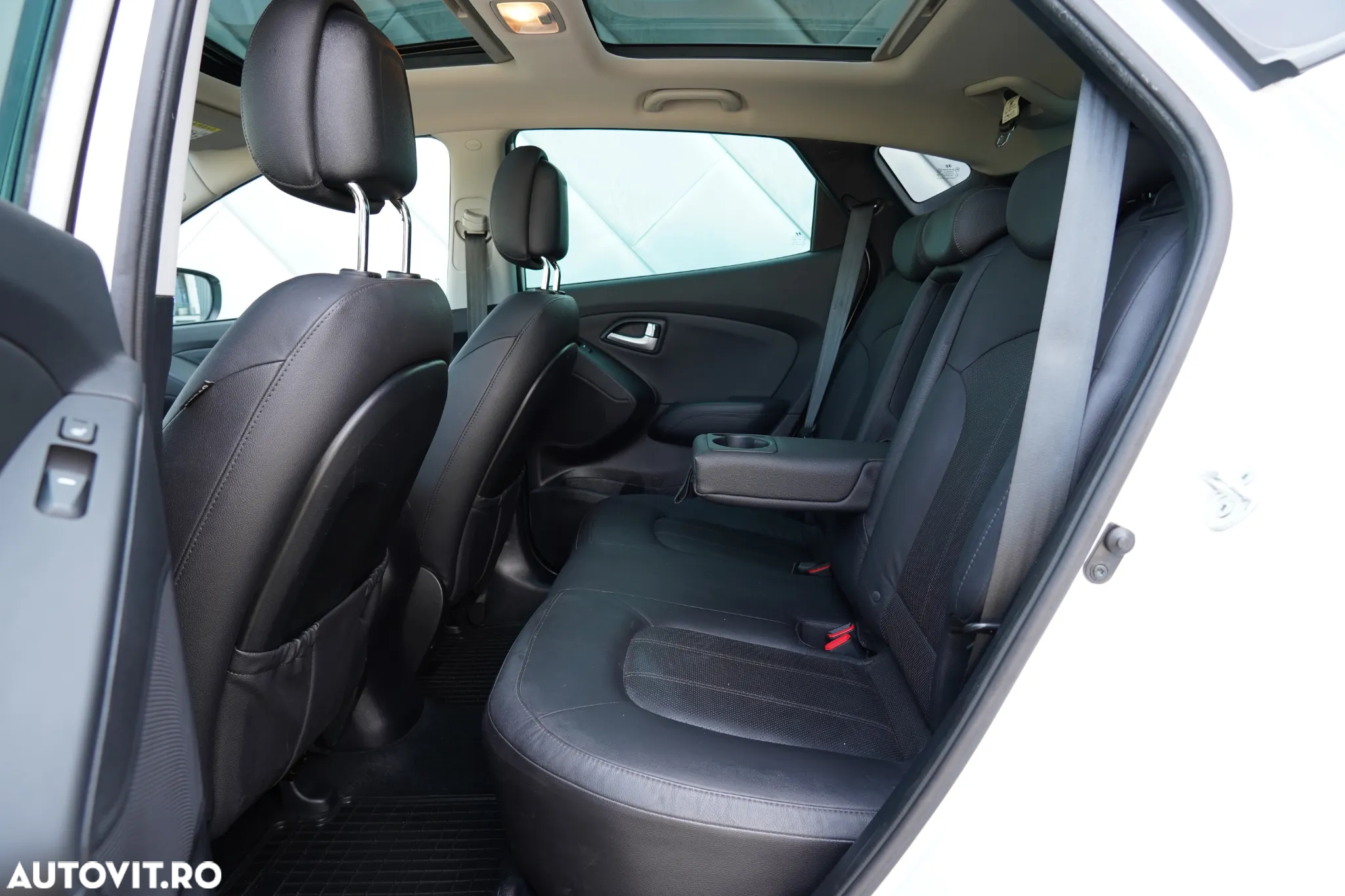 Hyundai ix35 2.0 CRDI 4WD Premium - 15