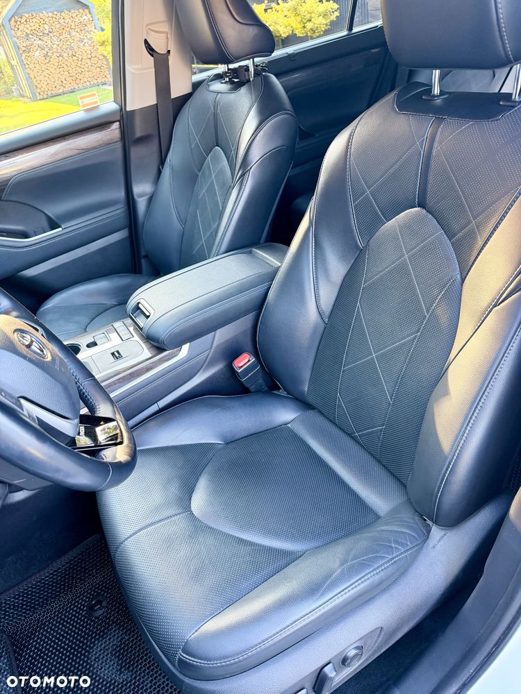 Toyota Highlander 2.5 Hybrid Executive - 15