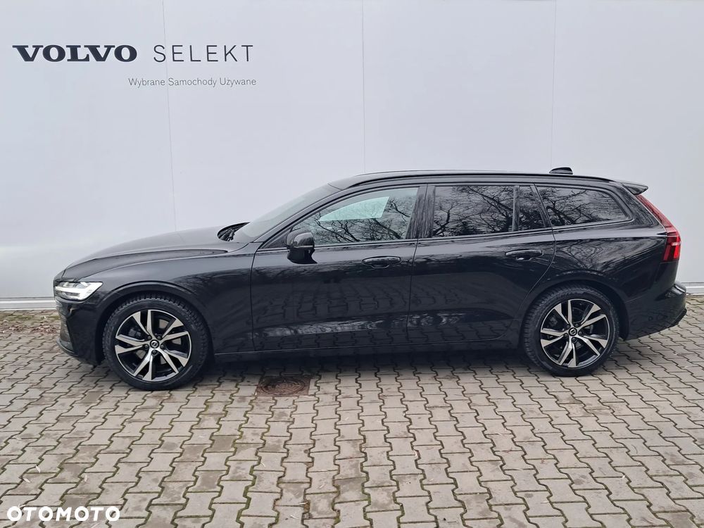 Volvo V60 B4 B Plus Dark - 4