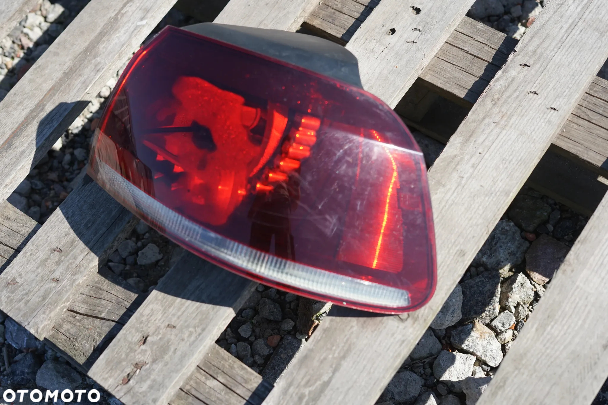 Lampa tył tylna prawa VW Golf VI 6 HB - 2