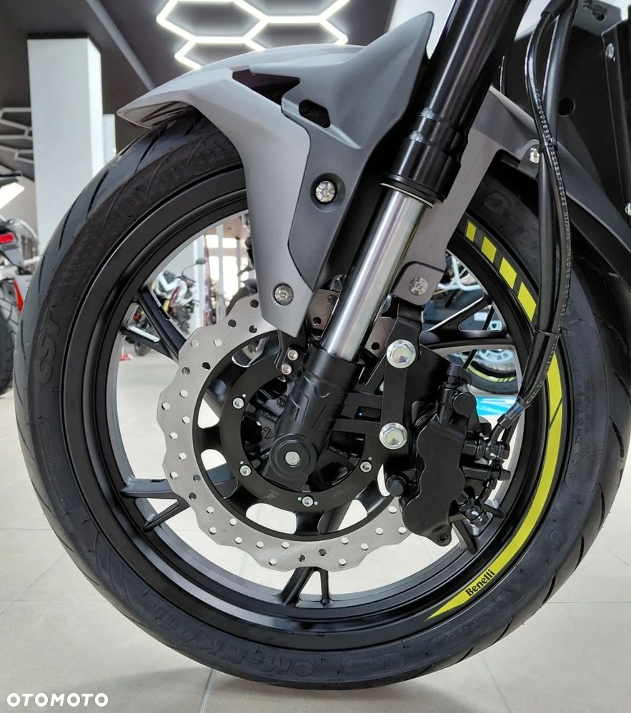 Benelli BN 125 - 8