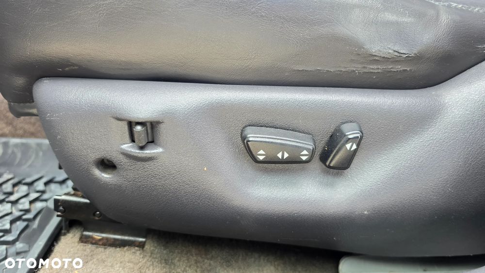 Jeep Grand Cherokee - 19