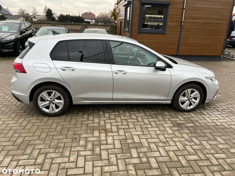 Volkswagen Golf - 38