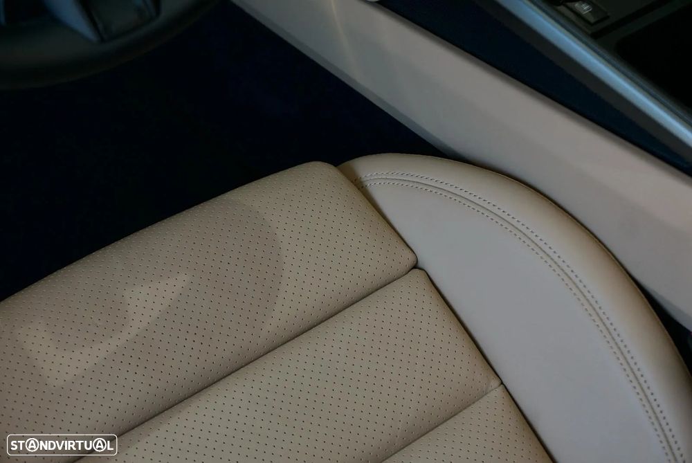 Porsche 911 (992) Carrera 4S PDK - 22