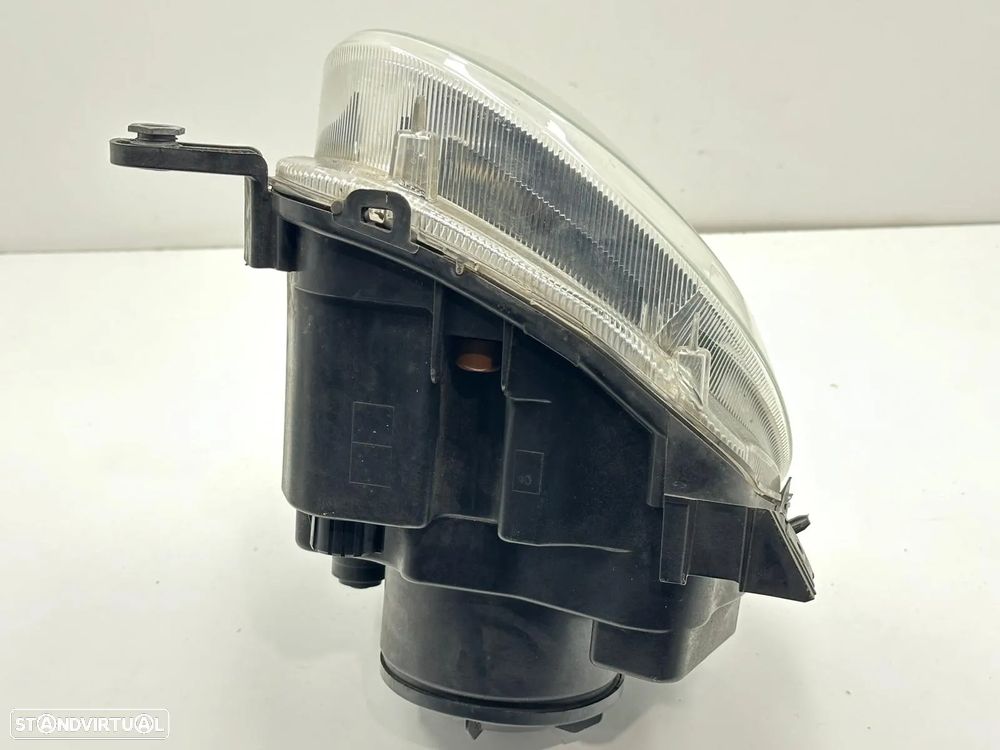 Farol Esquerdo - Fiat 500 (2018) - 4