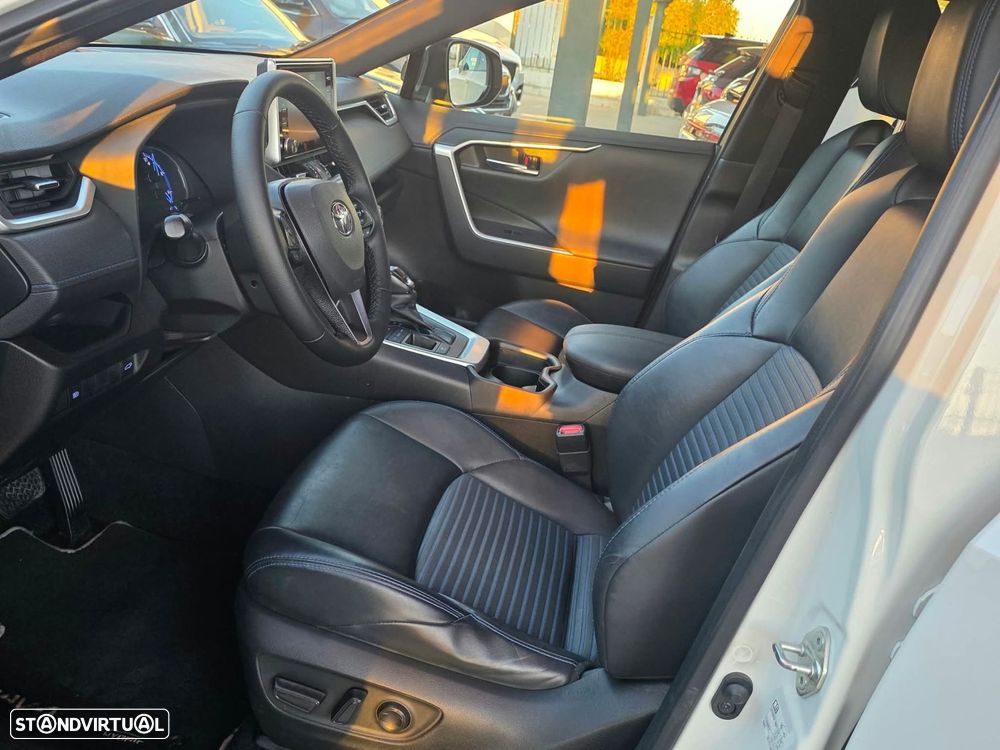 Toyota RAV4 2.5 HDF Square Collection - 9