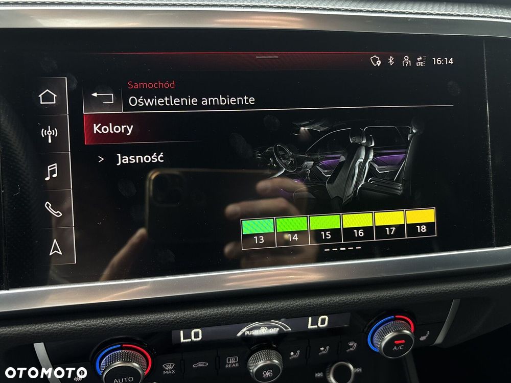 Audi Q3 - 22