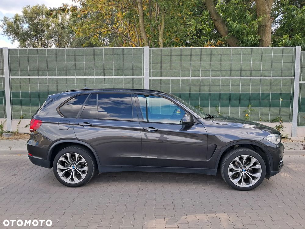 BMW X5 xDrive30d - 29
