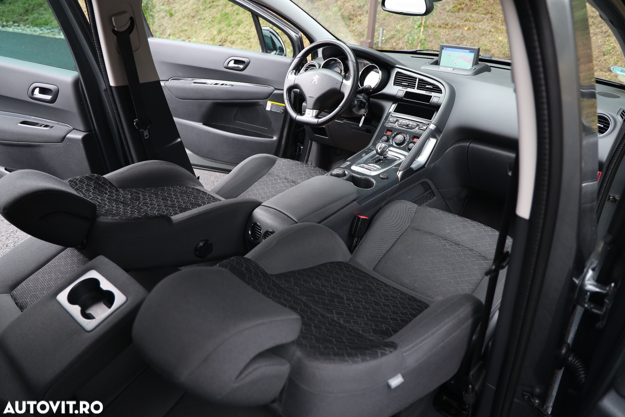 Peugeot 3008 HYbrid4 2.0 HDI FAP ETG + Electric - 15