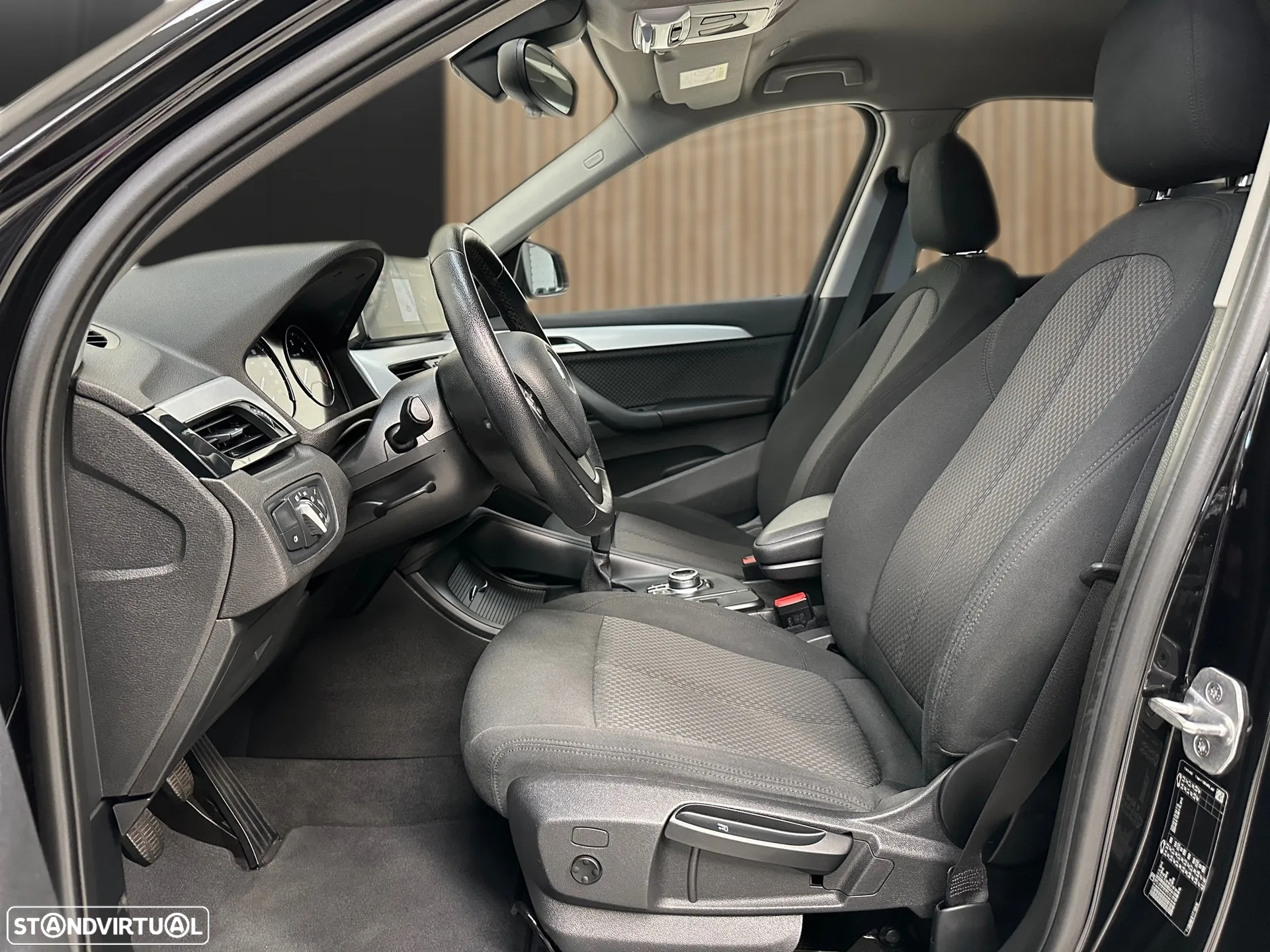 BMW X1 16 d sDrive Advantage - 7